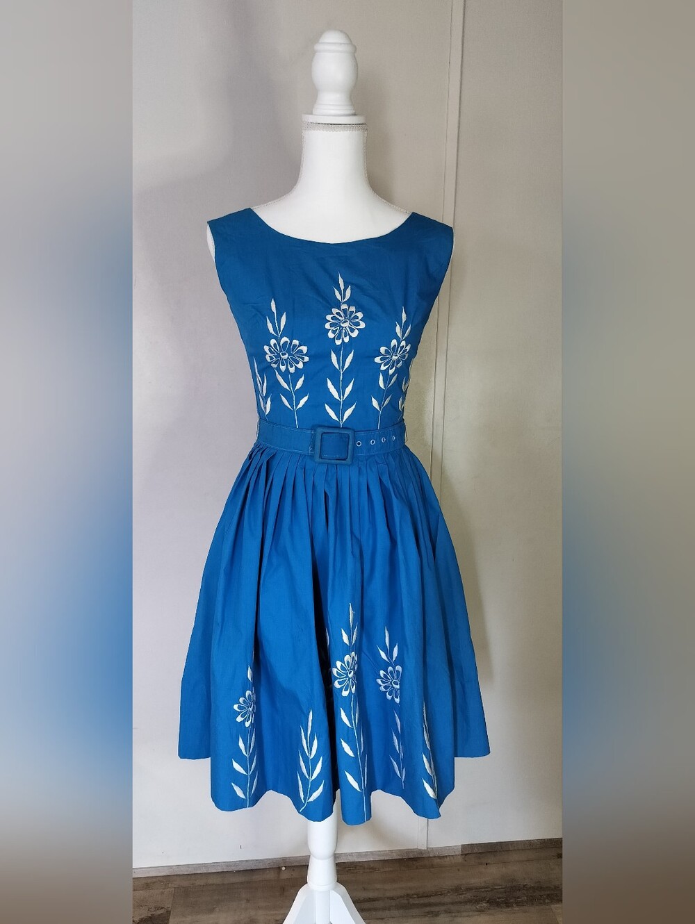 Sleeveless Blue Floral Belted Midi Dress